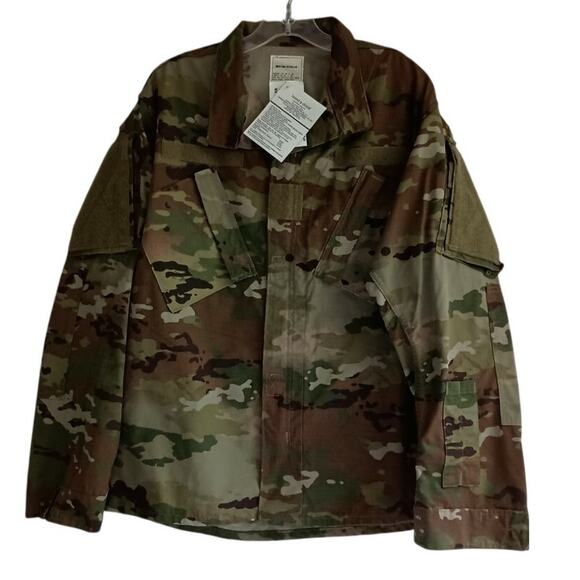 Army Camouflage Combat Uniform Zip Jacket Insect Shield NWT Medium Regular - Picture 1 of 9